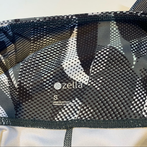 Small Zella white black green pattern high rise studio lite leggings - Picture 10 of 13